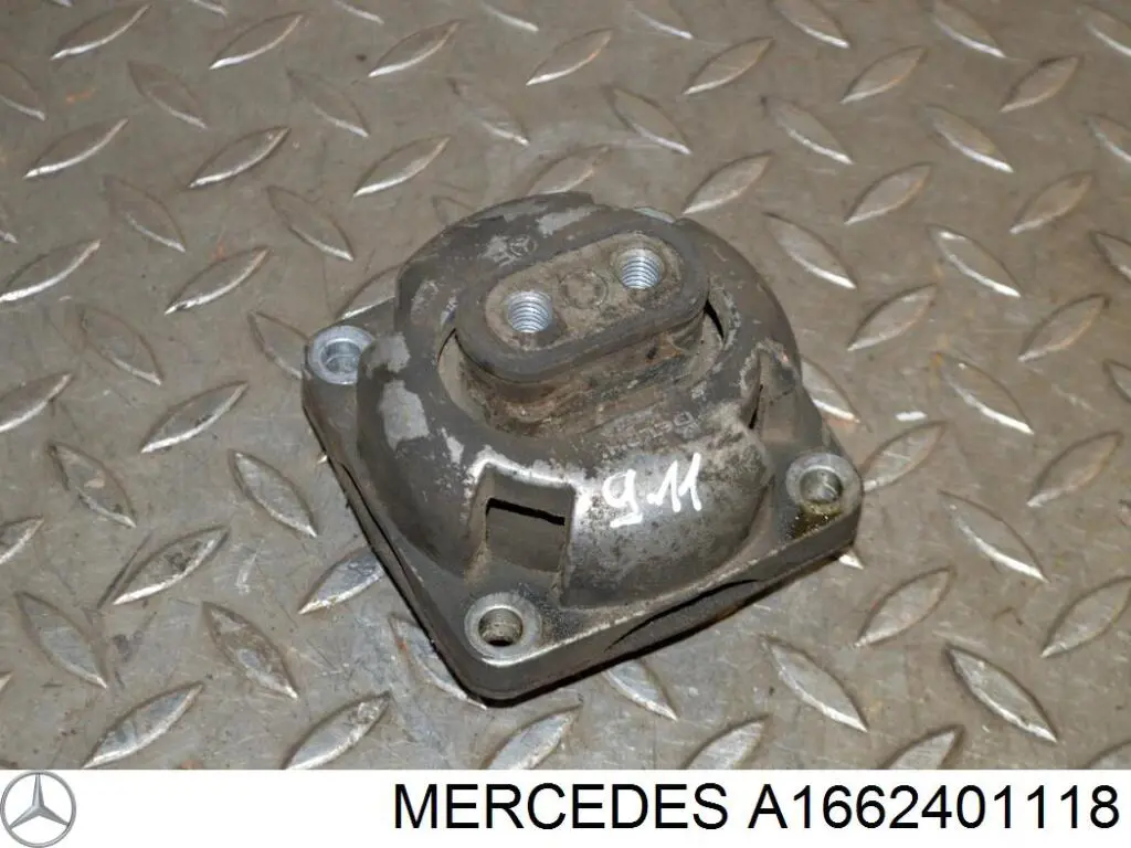 A1662401118 Mercedes Опора кпп