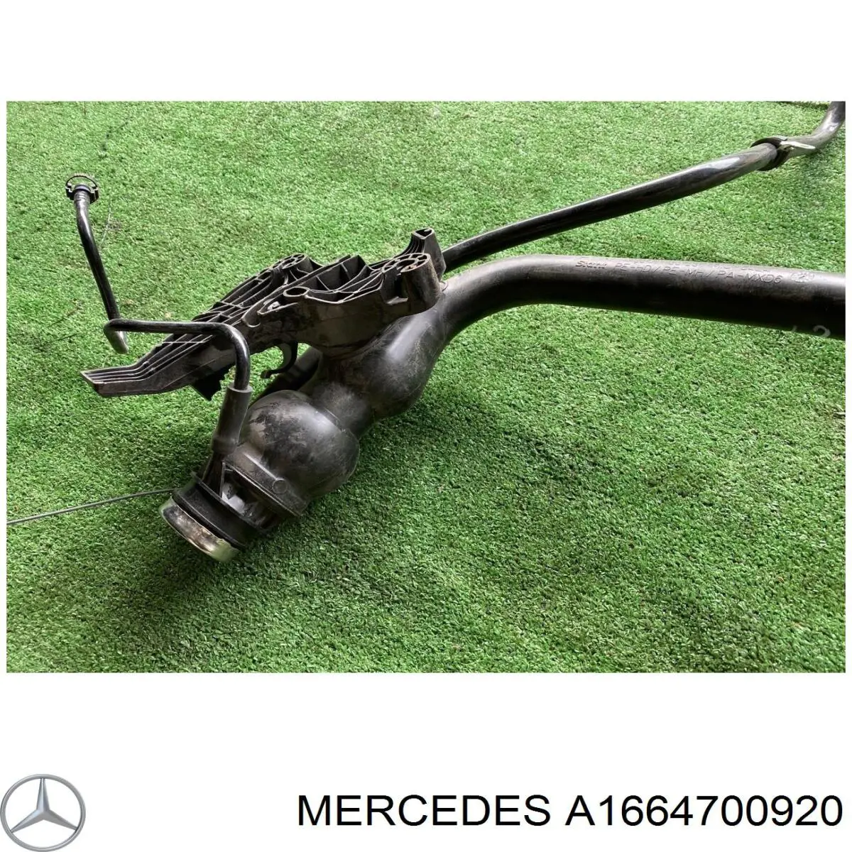 Шланг заливної горловини, паливного бака Mercedes A1664700920 ціна, від 117.36 USD
