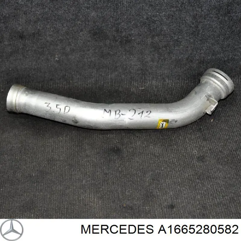 Купити A1665280582 Mercedes Шланг/патрубок интеркуллера