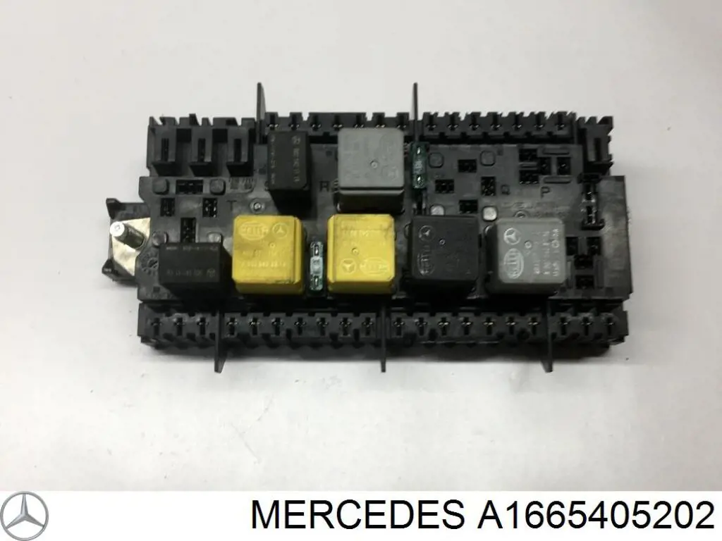 Коробка запобіжників Mercedes A1665405202 ціна, від 47.71 USD