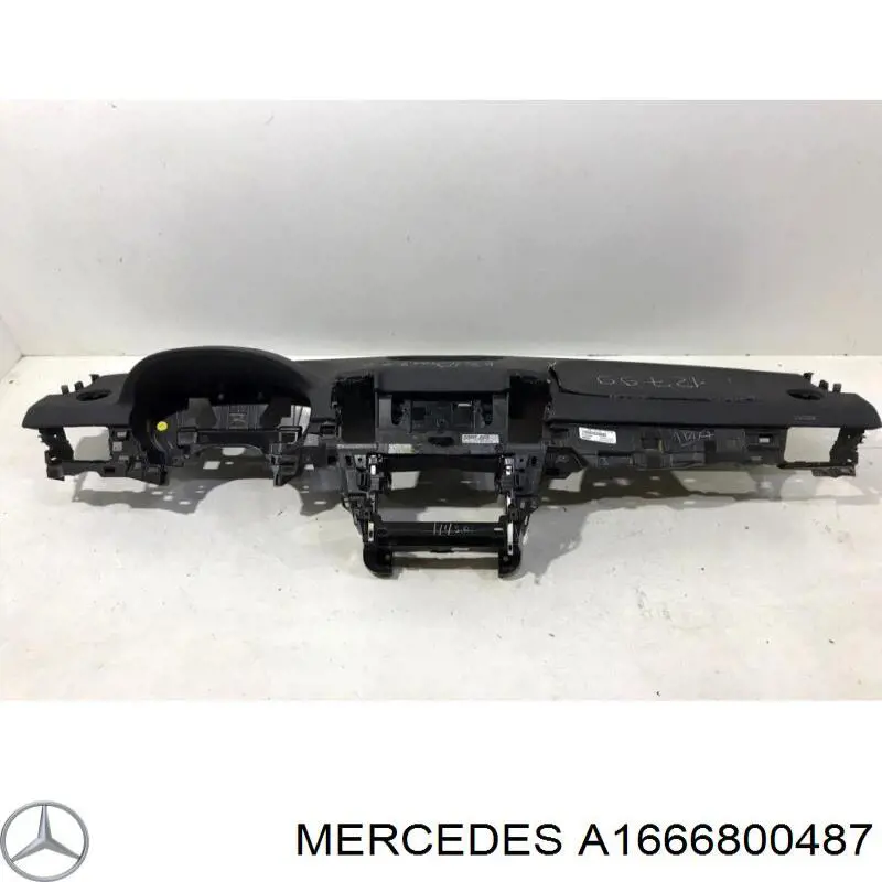  1666800487 Mercedes