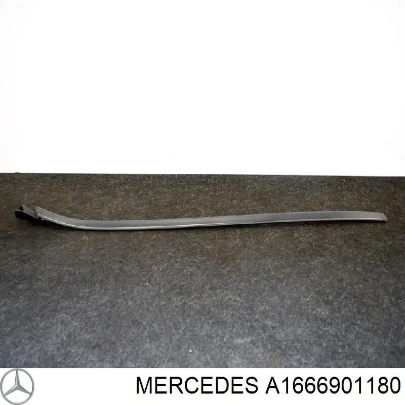  1666901180 Mercedes