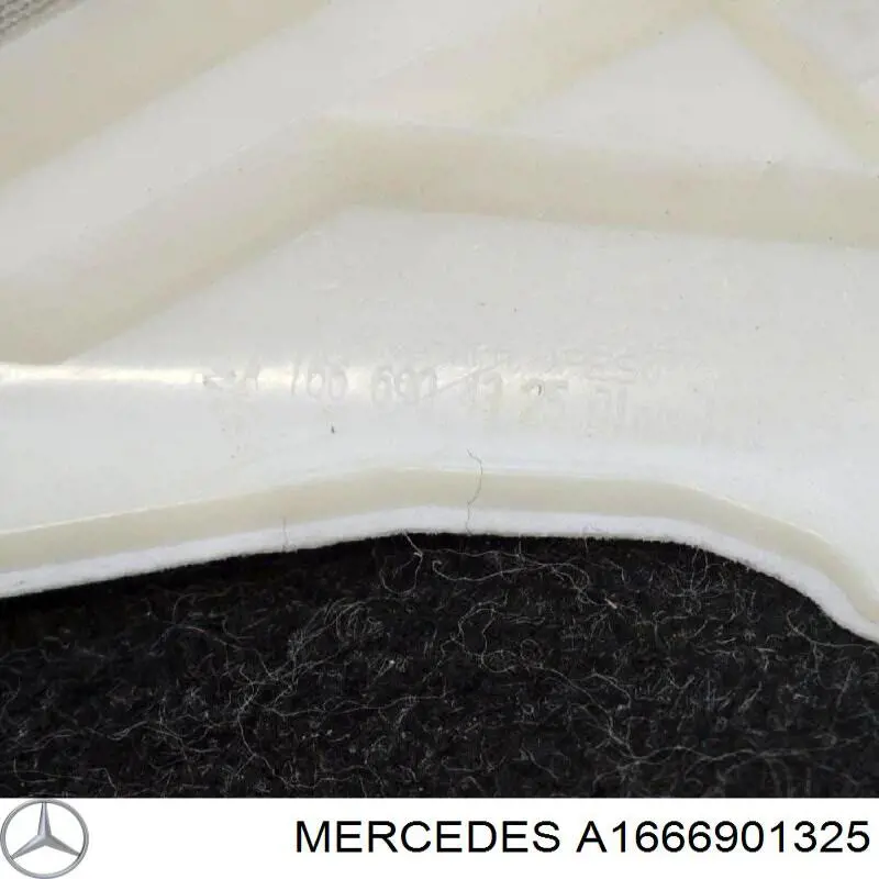  1666901325 Mercedes