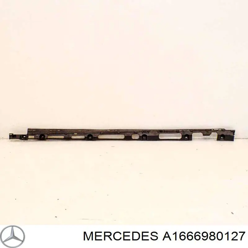Кронштейн зовнішньої накладки лівого порога Mercedes A1666980127 ціна, від 19.00 USD