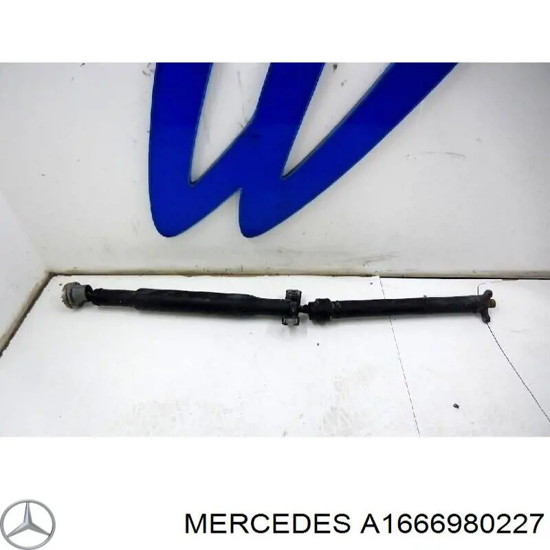 A1666980227 Mercedes Кронштейн зовнішньої накладки порога правого