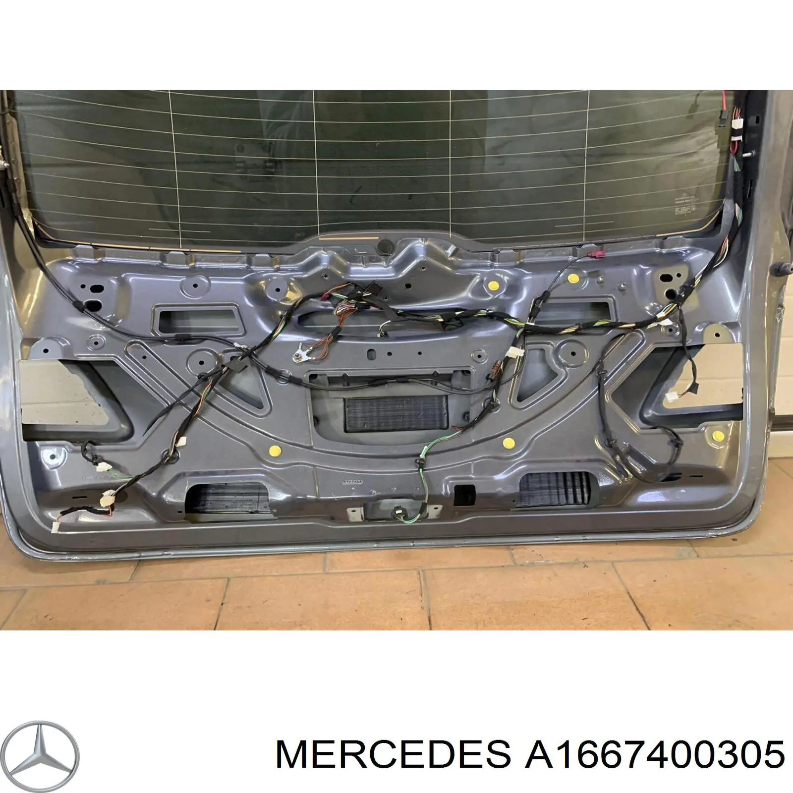 П'яті двері Mercedes A1667400305 ціна, від 462.10 USD