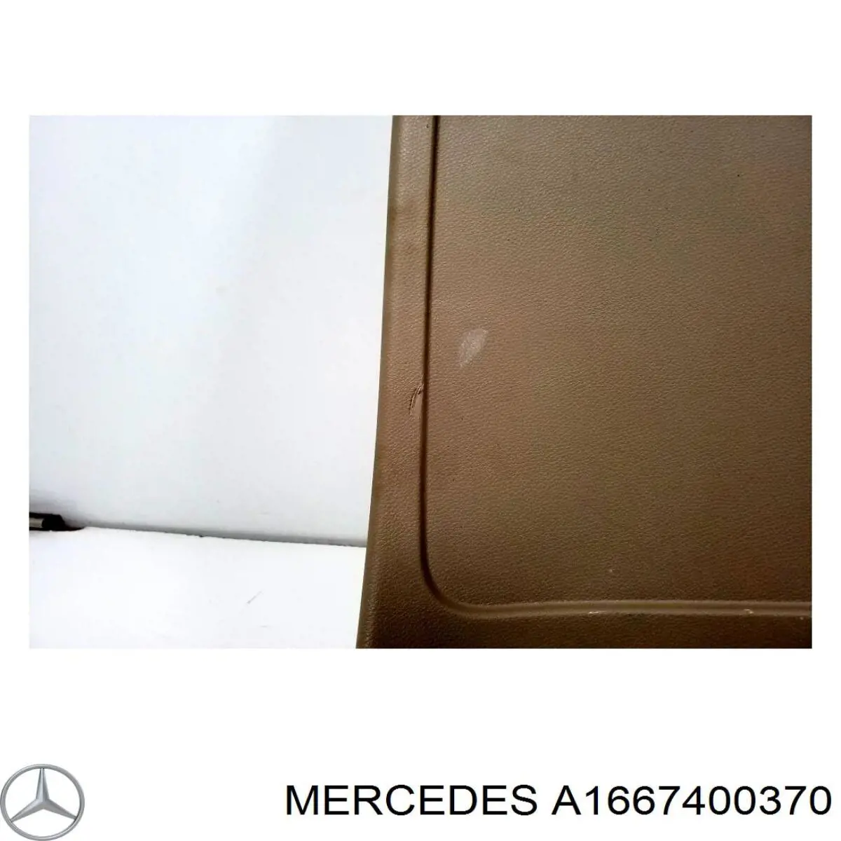 A1667400370 Mercedes Пластик п'ятих дверей