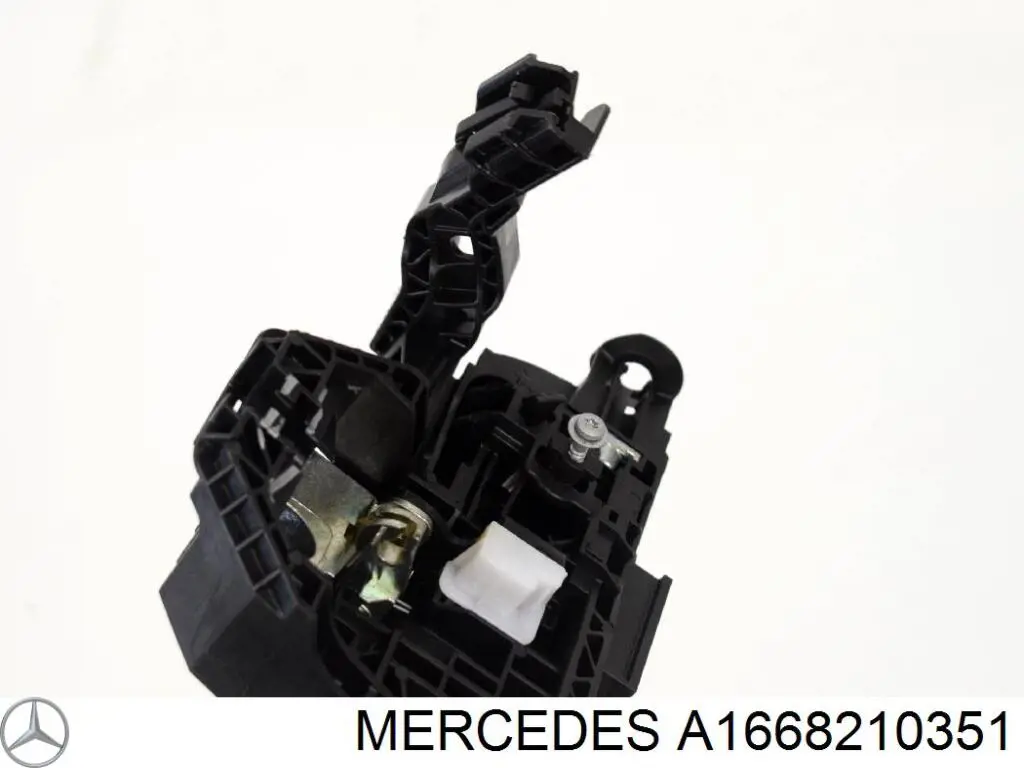 Датчик AIRBAG передній Mercedes A1668210351
