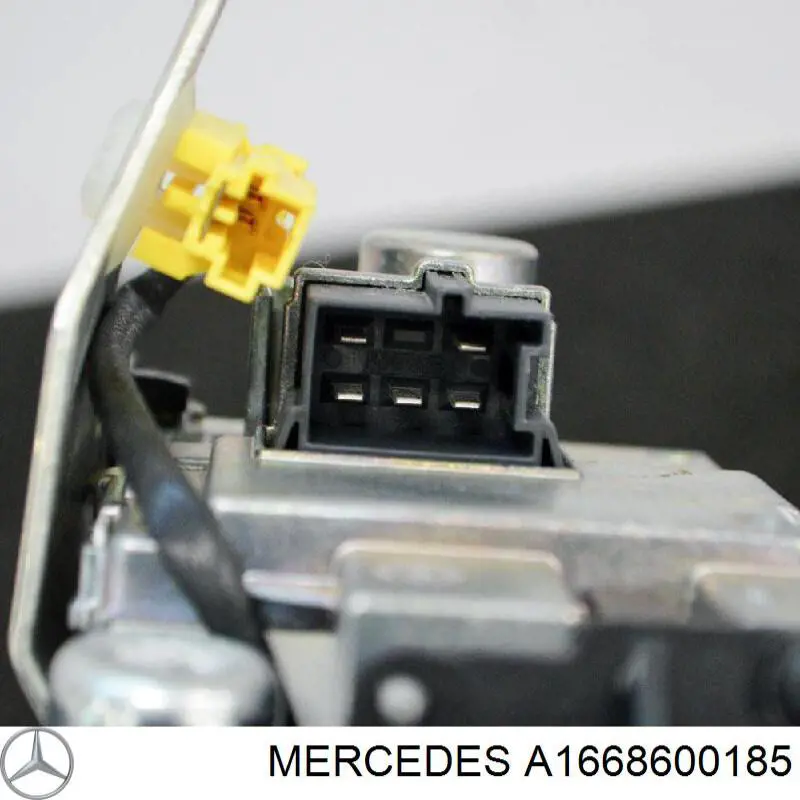 Купити A1668600185 Mercedes Пасок безпеки передній лівий