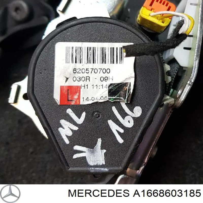 Пасок безпеки задній лівий A1668603185 Mercedes
