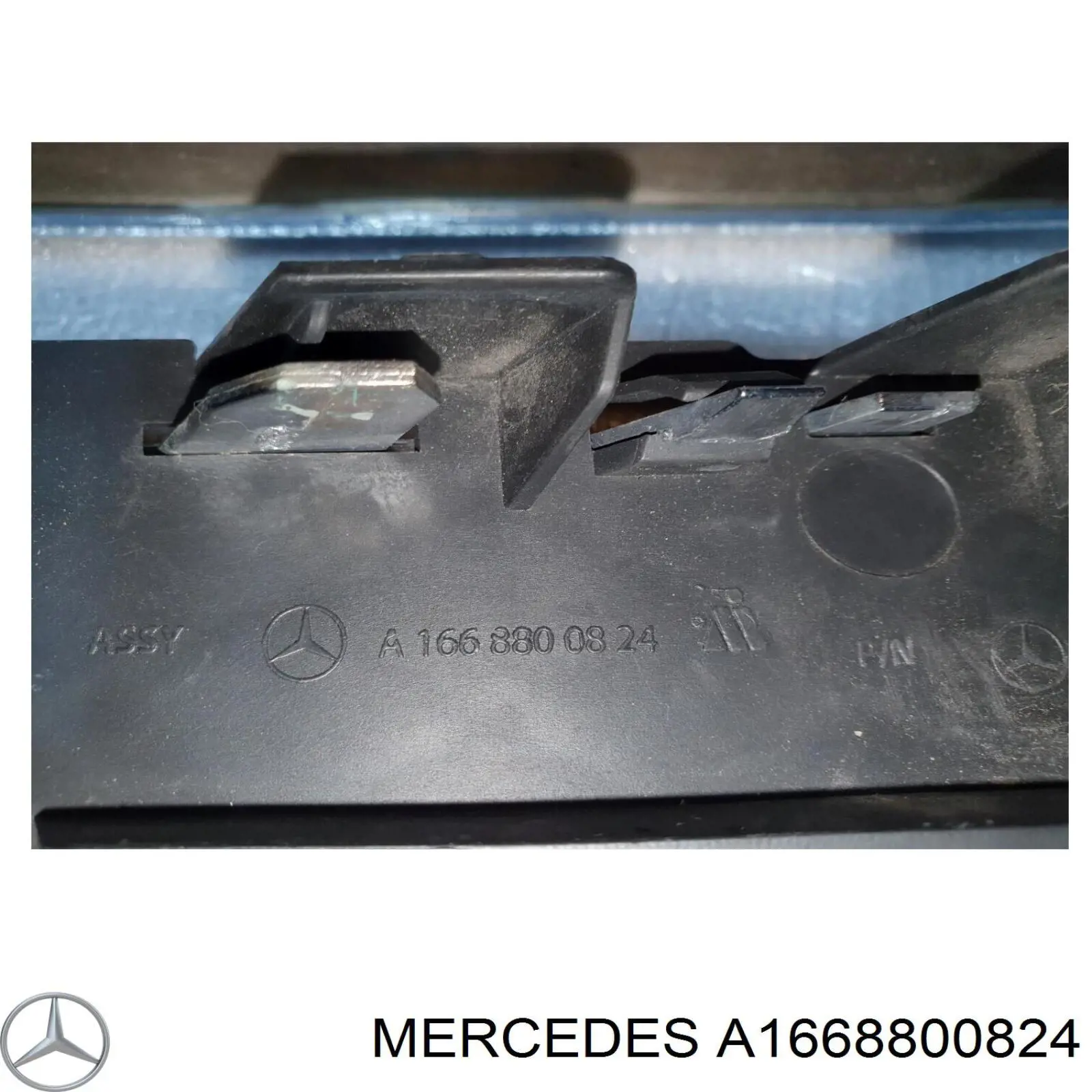  Mercedes A1668800824 ціна, від 69.81 USD