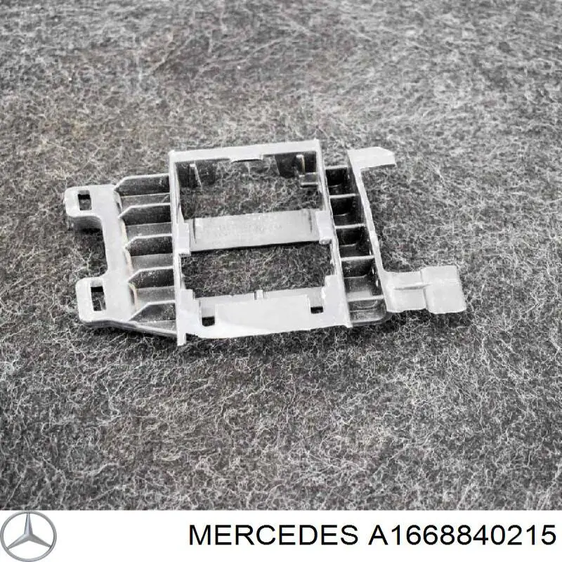 A1668840215 Mercedes 