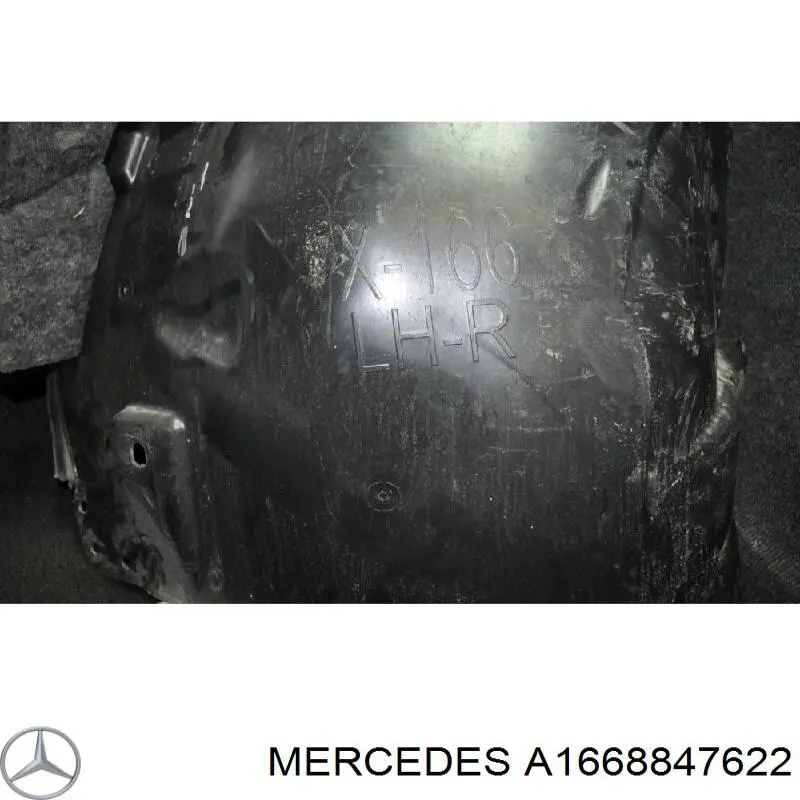 Купити A1668847622 Mercedes Підкрилок переднього крила, лівий задній