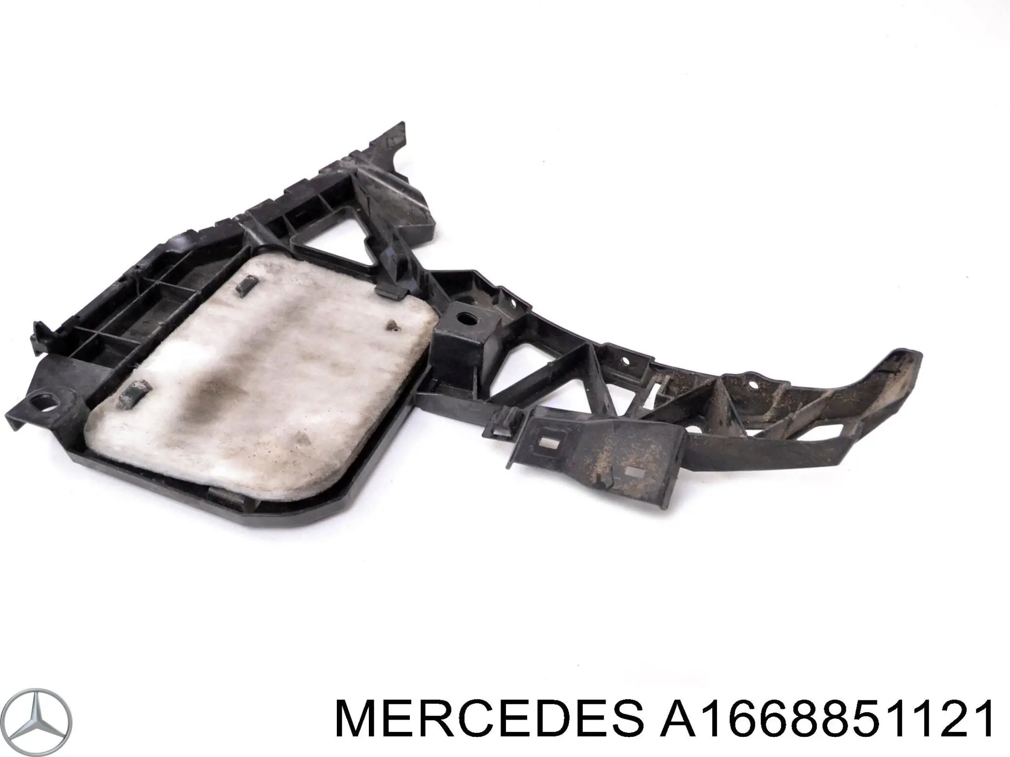 A1668851121 Mercedes 