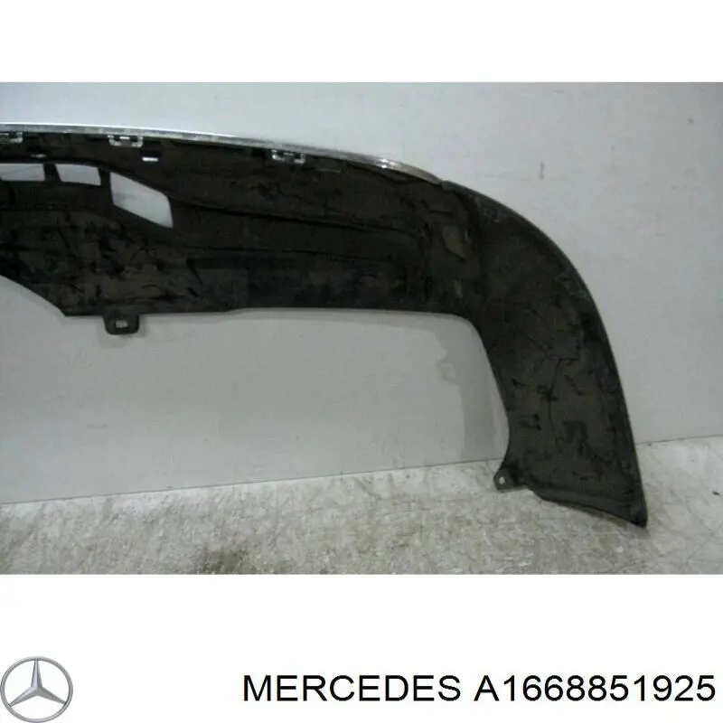A1668851925 Mercedes бампер задній, нижня частина