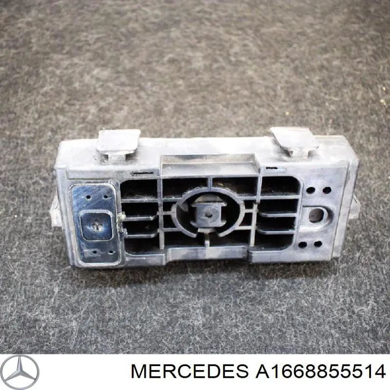Купити A1668855514 Mercedes Кріплення бамера ліве