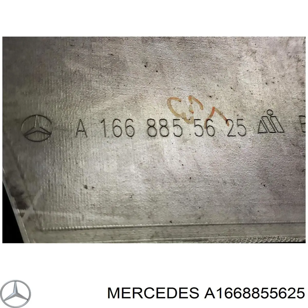 A1668855625 Mercedes 