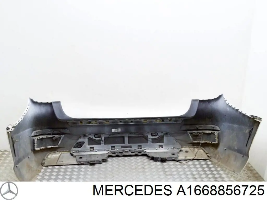 Купити A1668856725 Mercedes Задній бампер