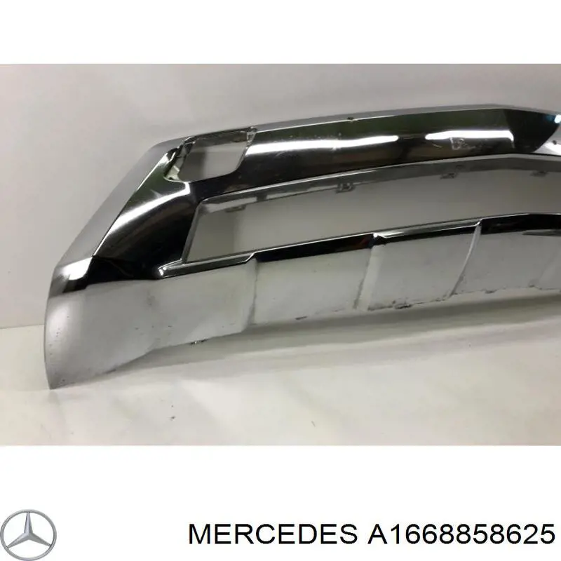 Накладка бампера переднього Bapmic BF0112260004 ціна, від 170.65 USD
