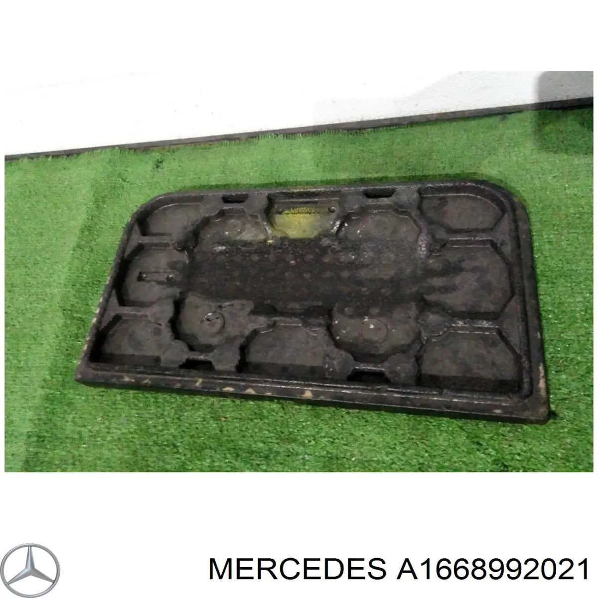A1668992021 Mercedes 