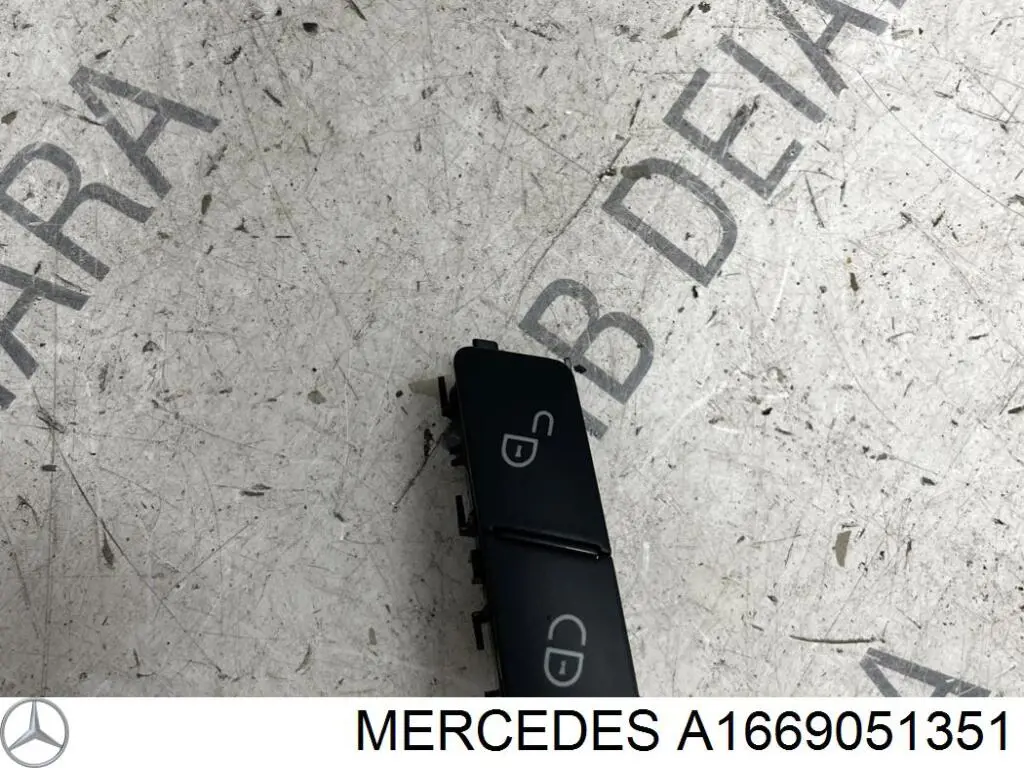 A1669051351 Mercedes Блок кнопок центральної консолі