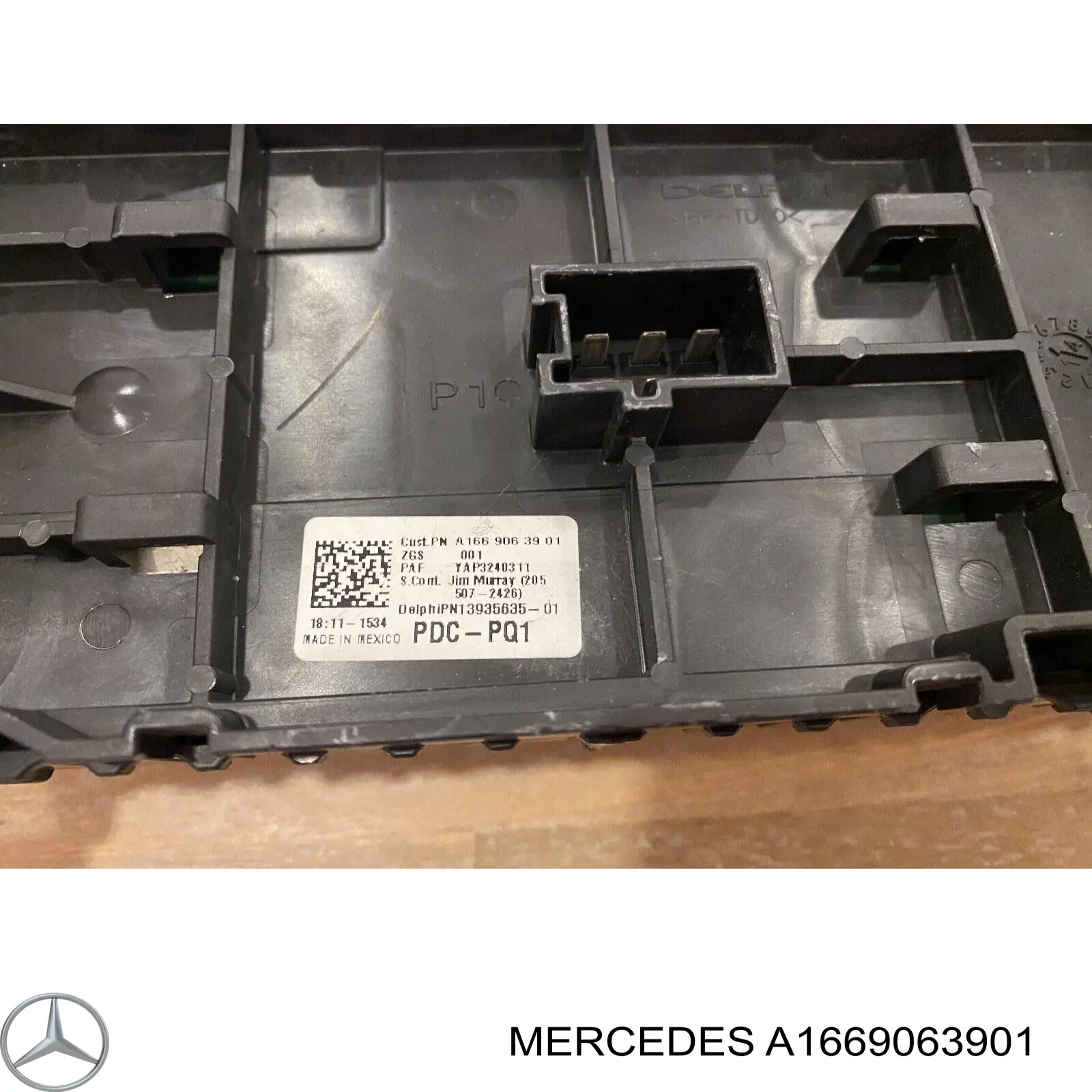 Купити A1669063901 Mercedes Корпус запобіжників
