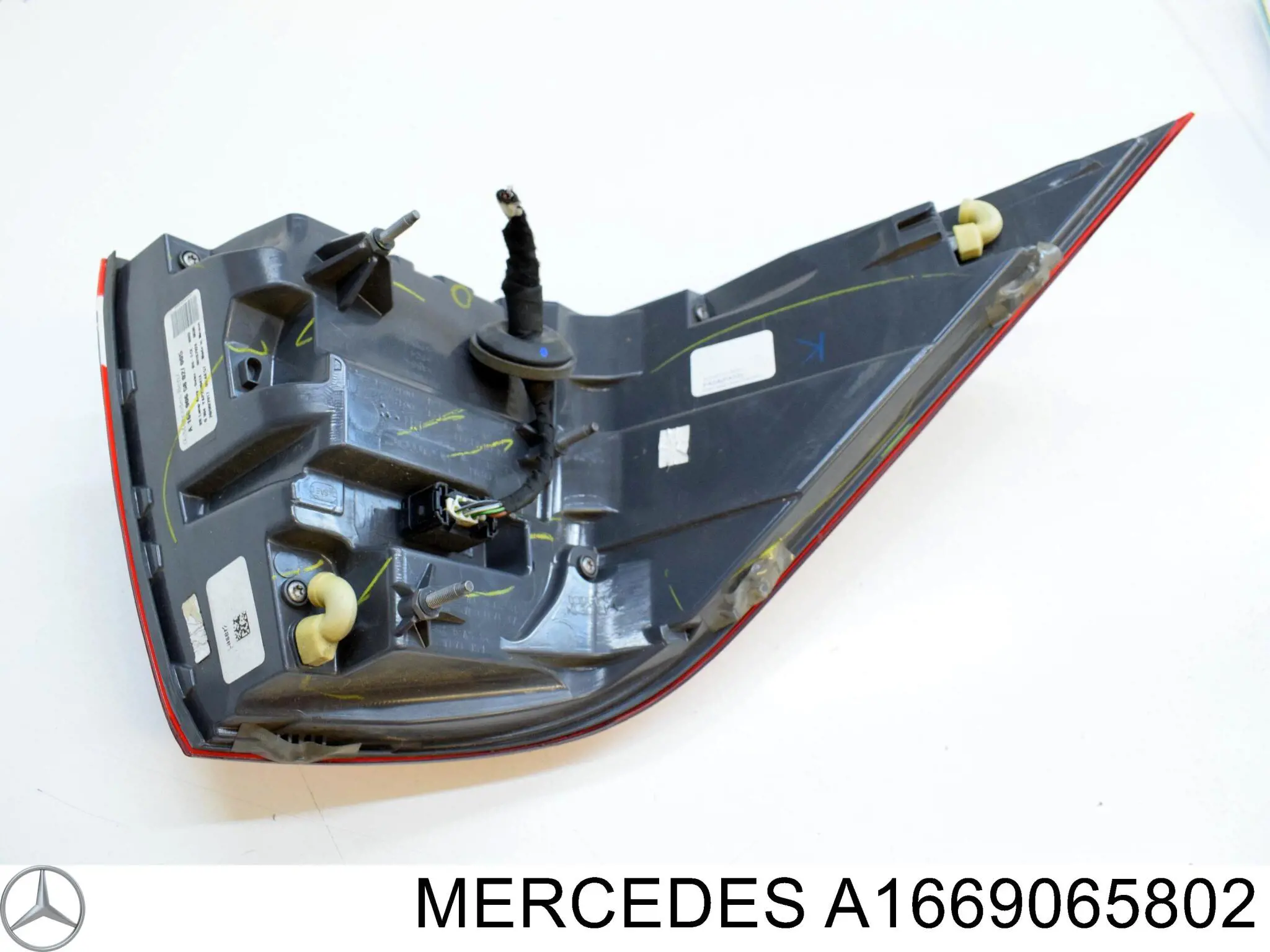 A1669065802 Mercedes 