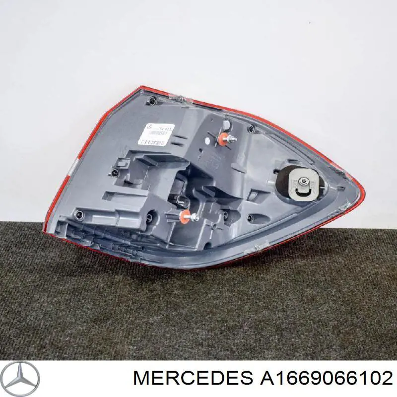 Купити A1669066102 Mercedes Стоп задній
