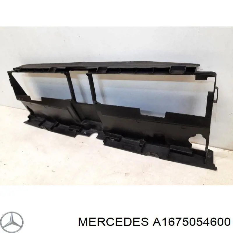 Повітропровід (дефлектор) радіатора, нижній Mercedes A1675054600 ціна, від 125.57 USD