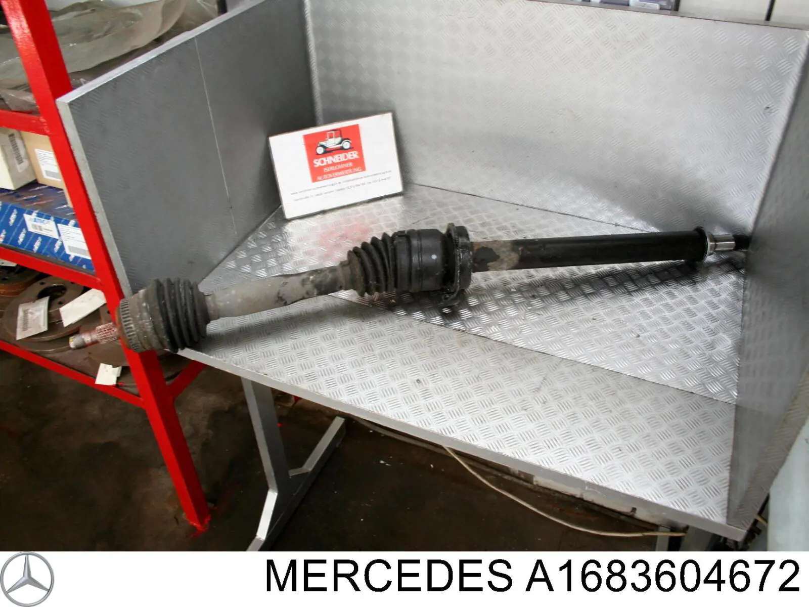 A1683604672 Mercedes Привід передній правий