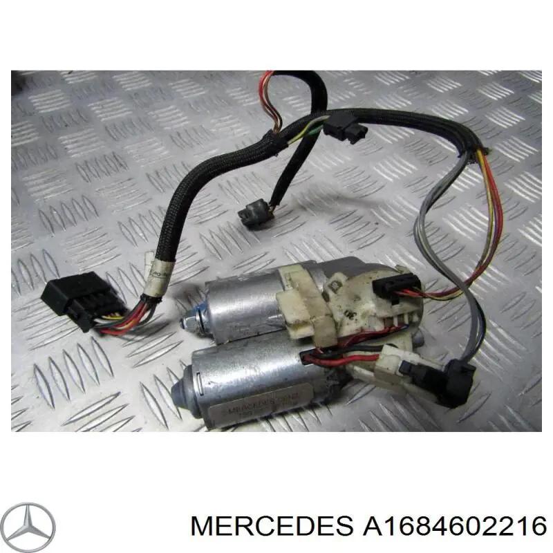 Купити A1684602216 Mercedes 