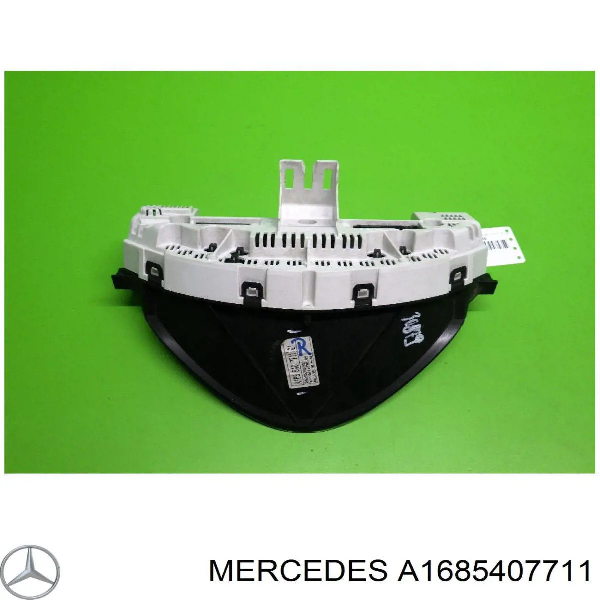 Щиток приладів додатковий Mercedes A1685407711 ціна, від 22.22 USD