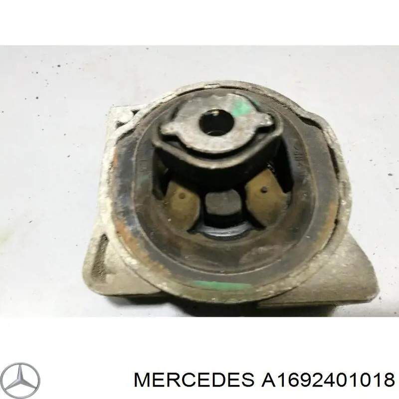 A1692401018 Mercedes подушка (опора двигуна, права задня)