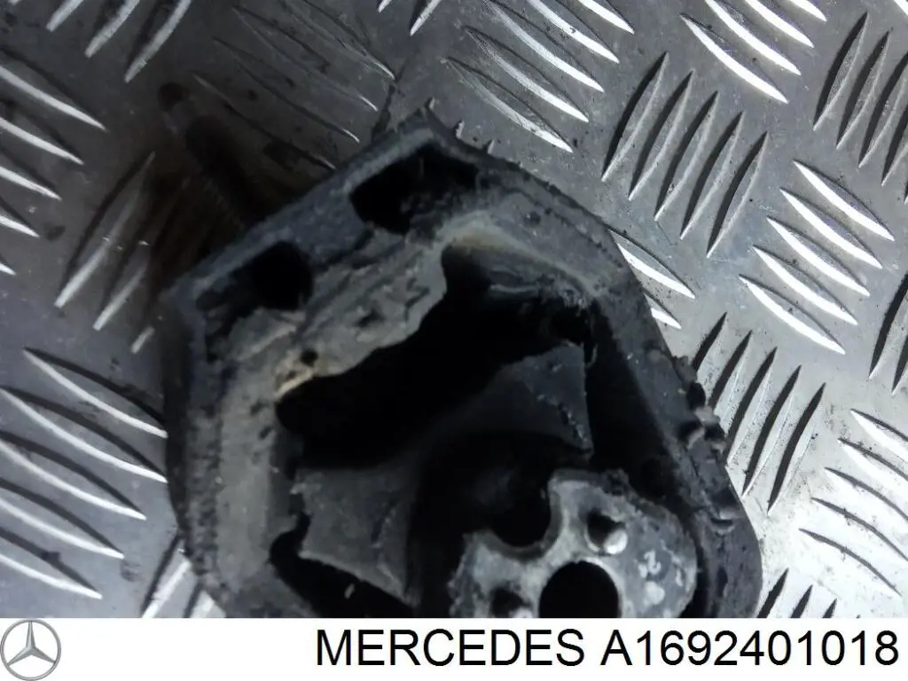 Подушка (опора) двигуна, права задня Mercedes A1692401018
