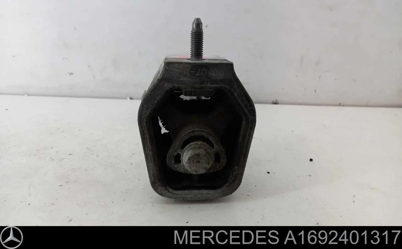 Купити A1692401317 Mercedes Подушка двигуна передня