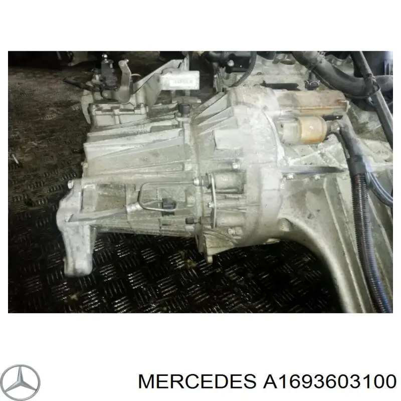 МКП в зборі Mercedes A1693603100 ціна, від 711.11 USD