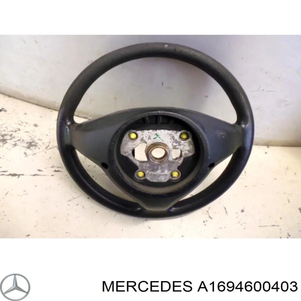 Рульове колесо Mercedes A1694600403 ціна, від 56.43 USD