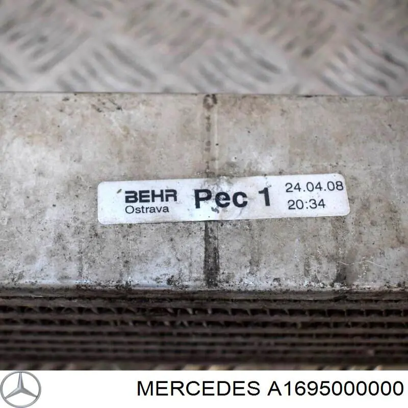 Купити A1695000000 Mercedes Радіатор интеркуллера