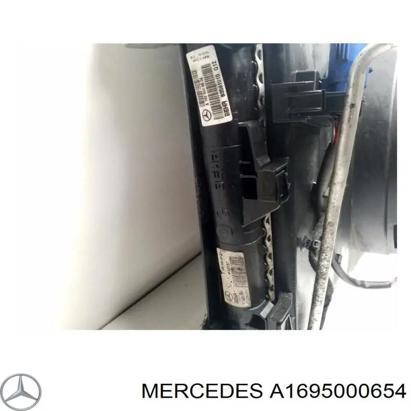 Конденсатор кондиціонера Mercedes A1695000654 ціна, від 87.71 USD