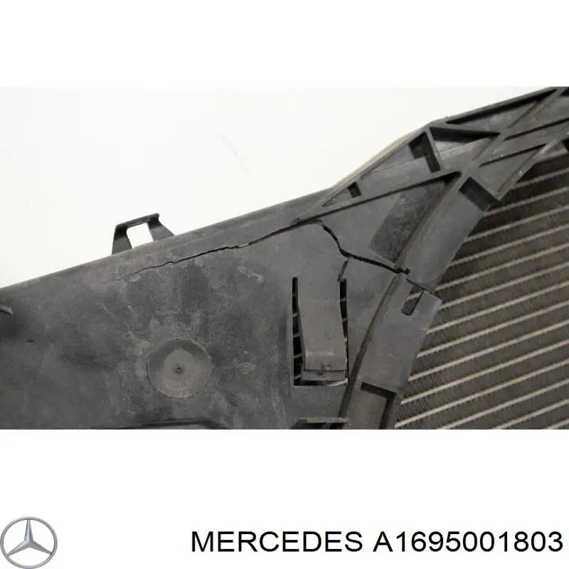 Купити A1695001803 Mercedes Радіатор двигуна