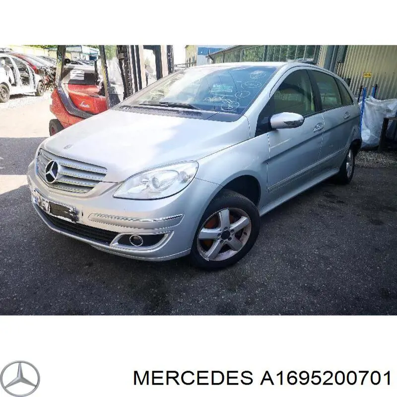 Шланг/патрубок интеркуллера A1695200701 Mercedes