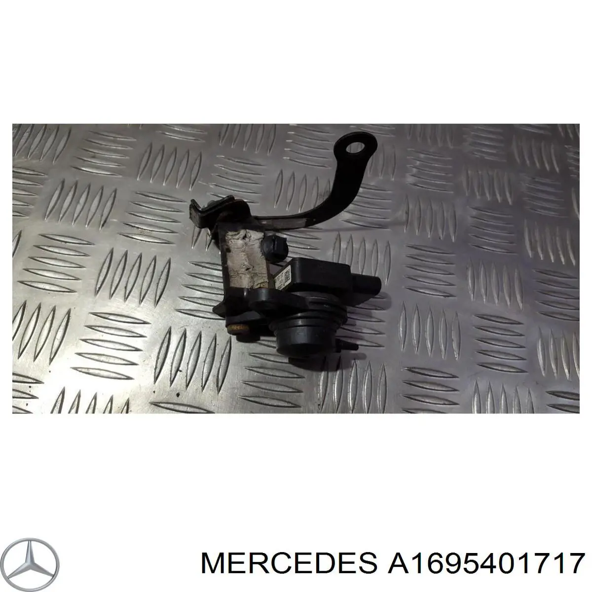  Mercedes A1695401717 ціна, від 100.25 USD