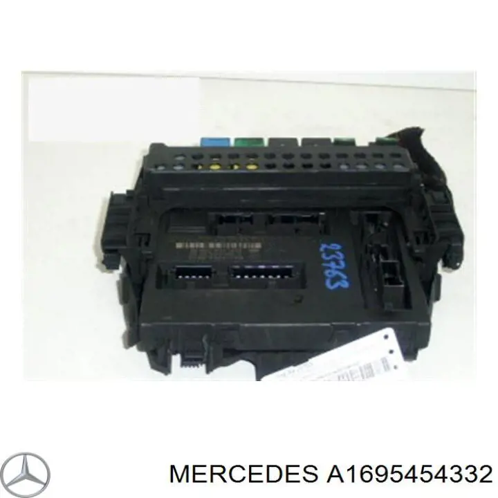 Блок запобіжників A1695454332 Mercedes