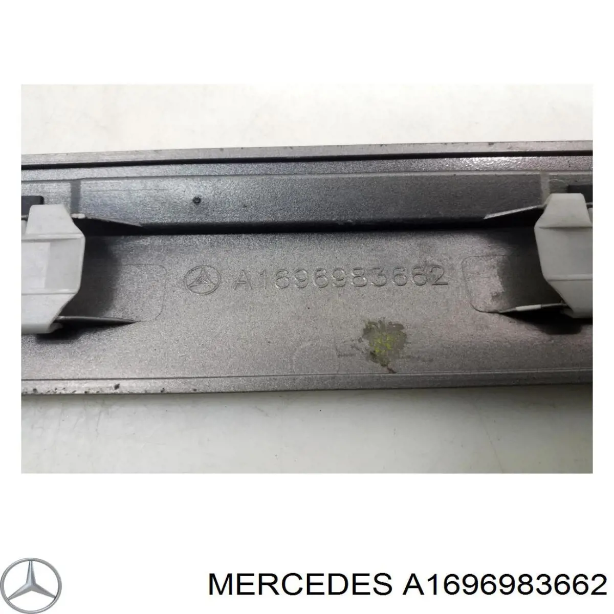  A1696983662 Mercedes