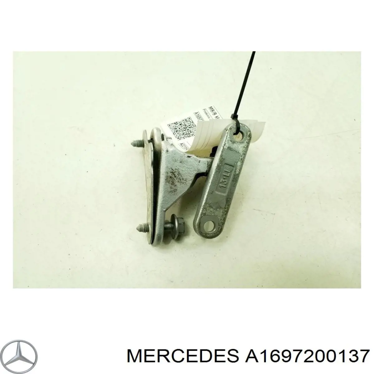 Шарнір передніх лівих дверей Mercedes A1697201337