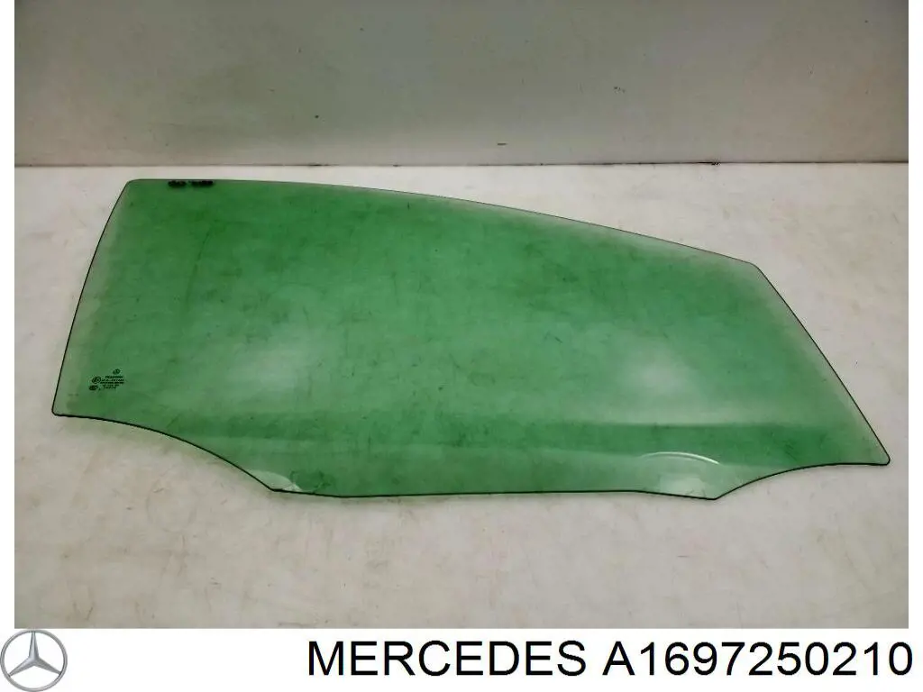 A1697250210 Mercedes Скло передніх дверей, правих