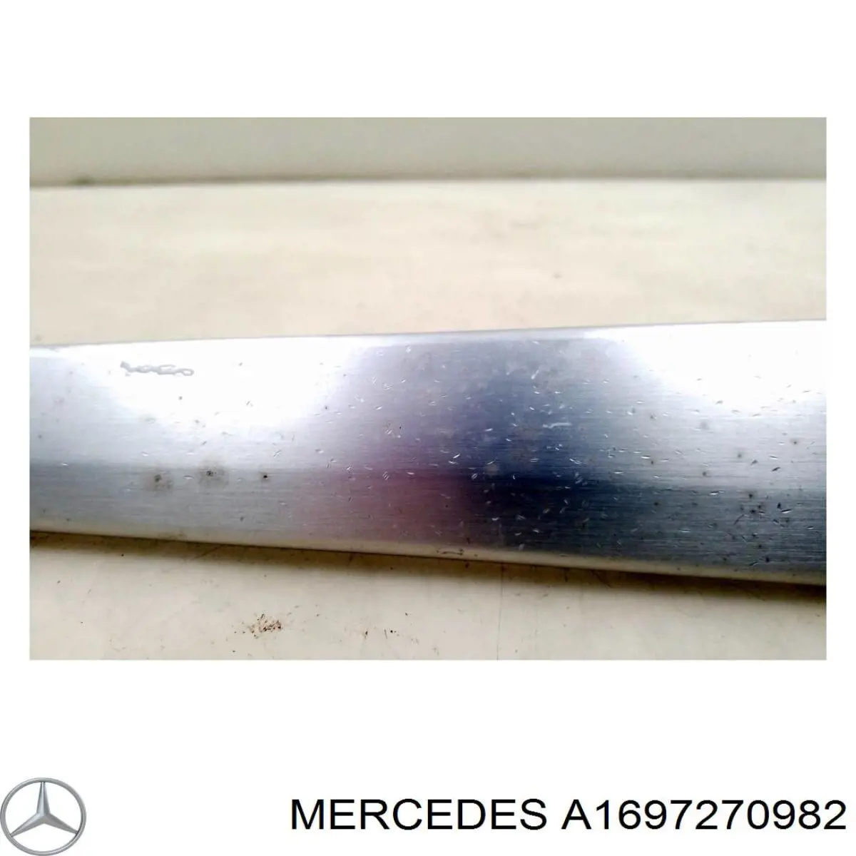 A1697270982 Mercedes 