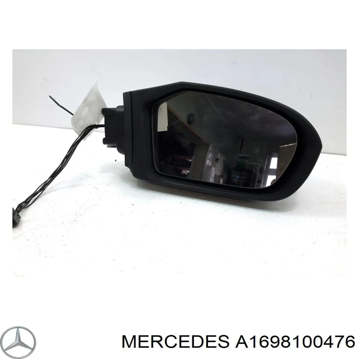 Праве бічне дзеркало Mercedes A1698100476 ціна, від 128.60 USD