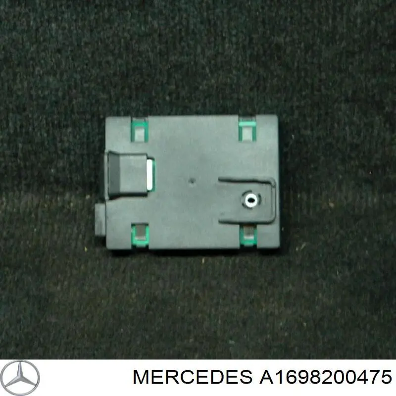 Антена на Mercedes A (W169)