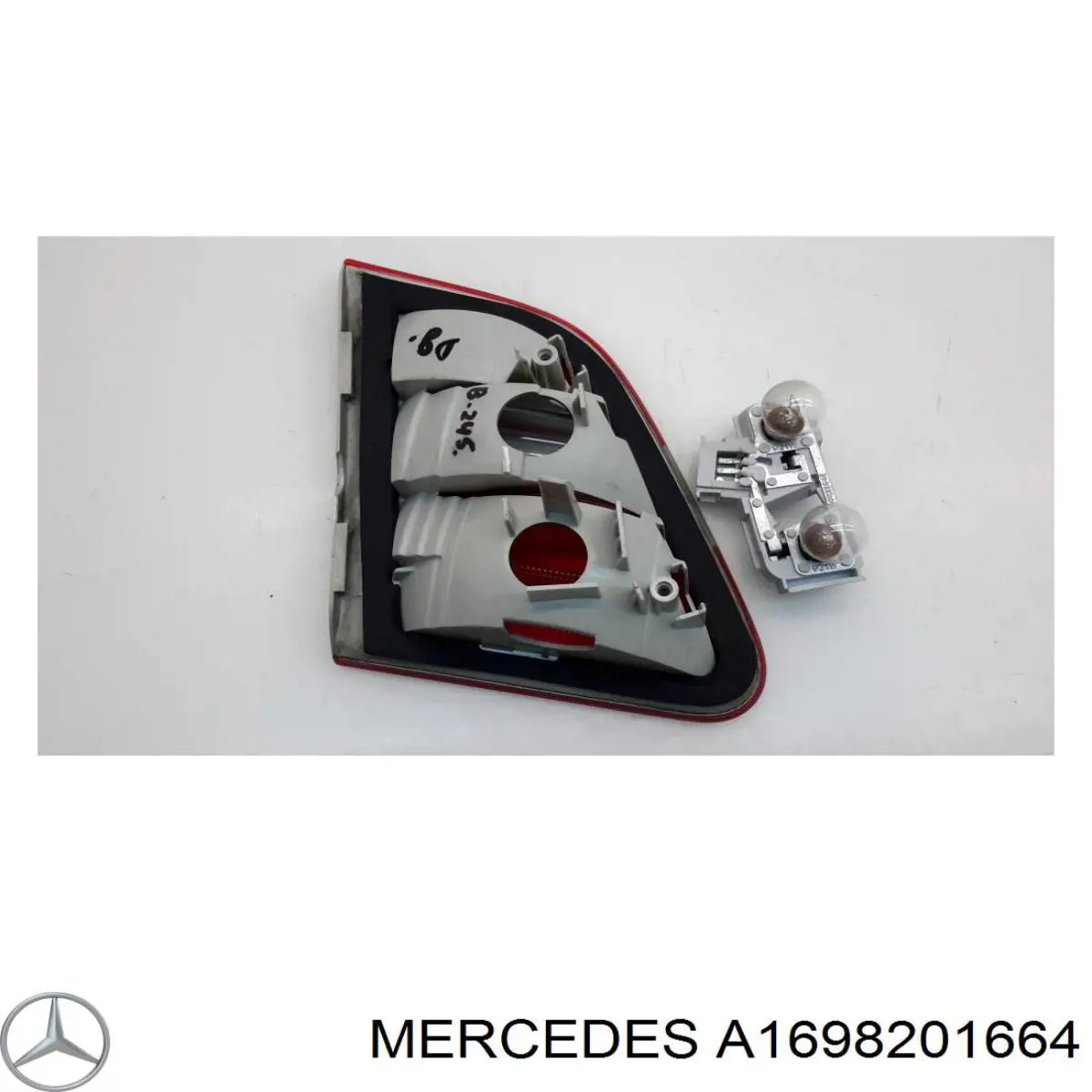 Стоп задній Mercedes A1698201664 ціна, від 29.37 USD